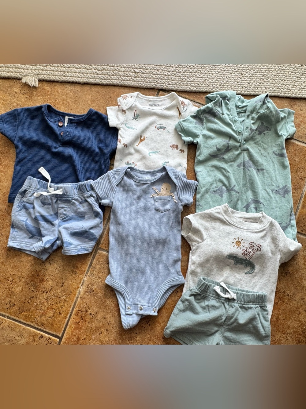 Carter's Tropical Lot!  2 outfits, 2 onesies and a hooded jumpsuit!🌴